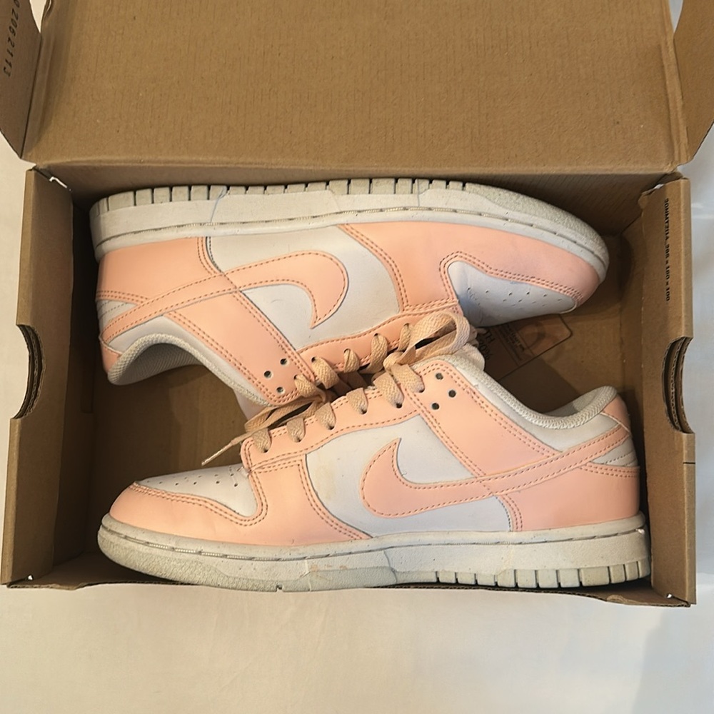 2021 women’s dunk Low Next Nature 'Pale Coral' - Picture 3 of 9